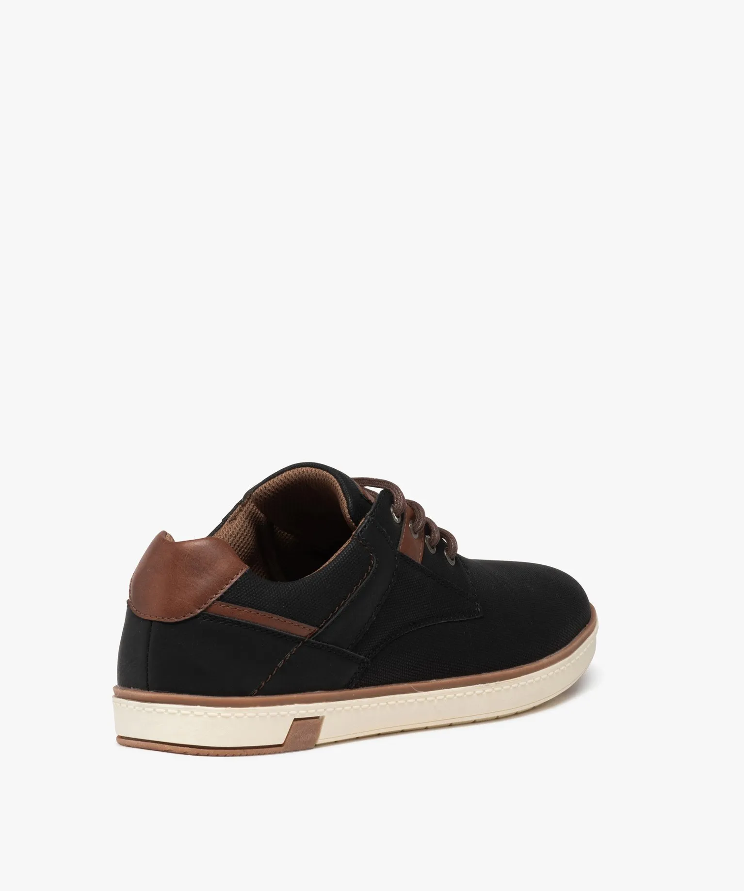 Men's casual lace-up derbies with vibrant black contrasting sole city shoes