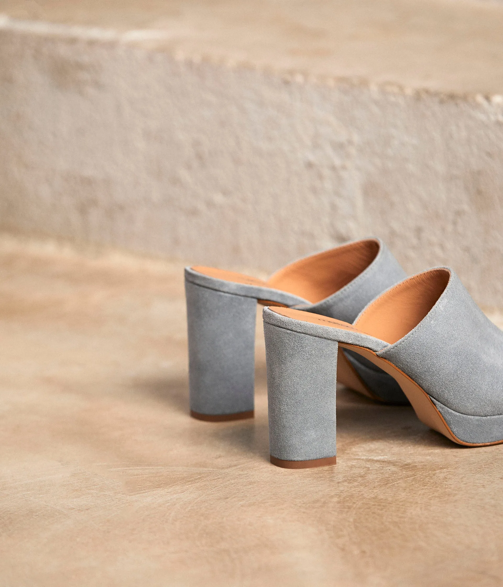 Velvet leather mules Cameron