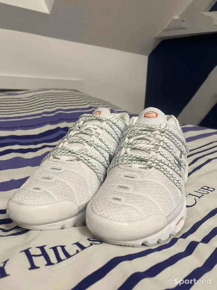 Nike TN utility blanche neuf Ajouté le : 29/09/2024